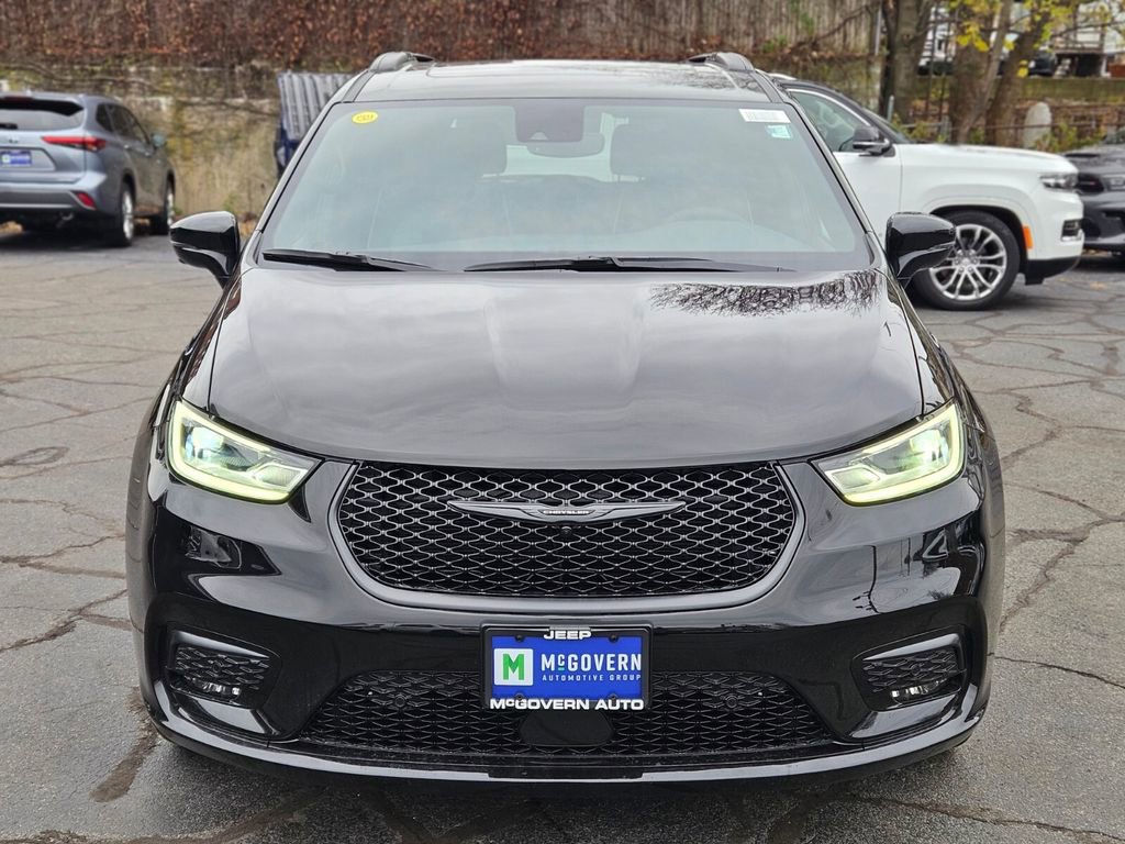 New 2026 Chrysler Pacifica Limited w/ S Appearance Package image 7