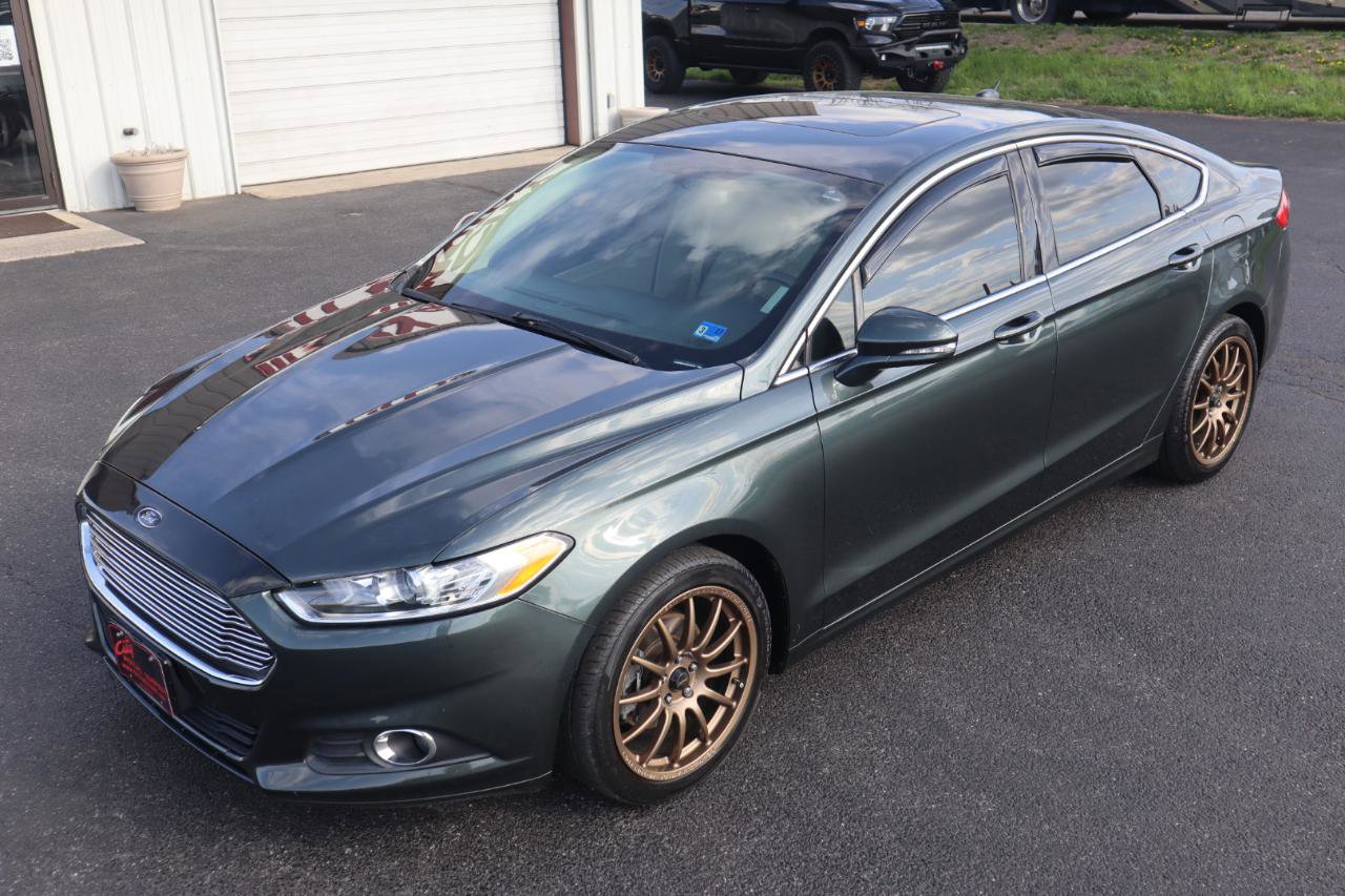 Used 2016 Ford Fusion SE w/ Equipment Group 202A image 11