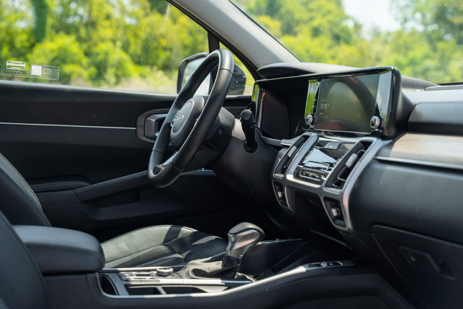 Used 2023 Kia Sorento X-Line EX image 12