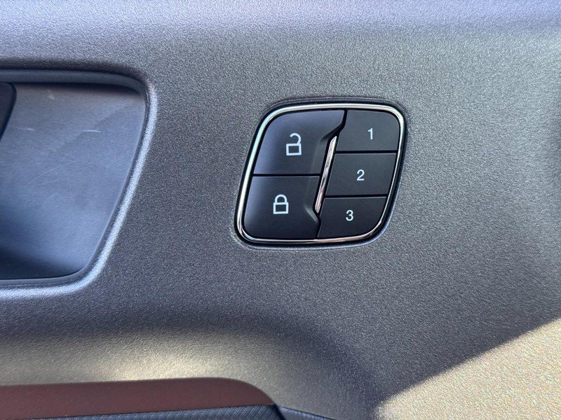 Used 2025 Ford Bronco Sport Outer Banks w/ Outer Banks Tech Package+ AWD/4WD image 16