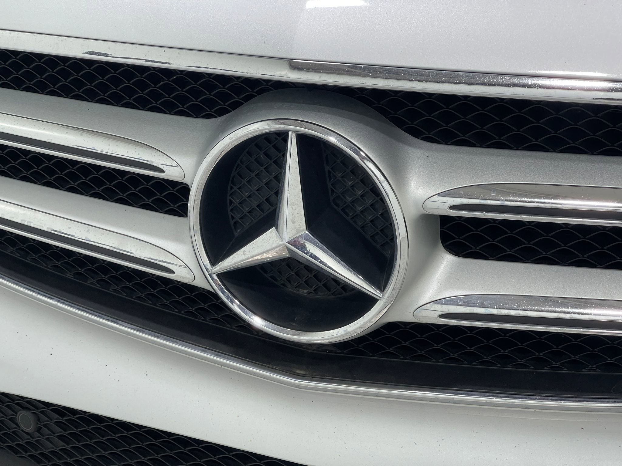 Used 2018 Mercedes-Benz E 300 E 300 image 40