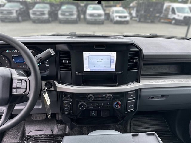 New 2025 Ford F350 XL w/ XL Chrome Package image 12