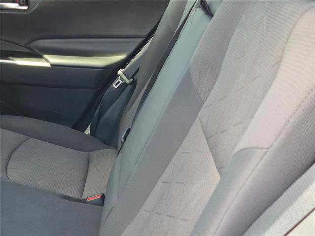 Used 2019 Toyota RAV4 XLE FWD image 18