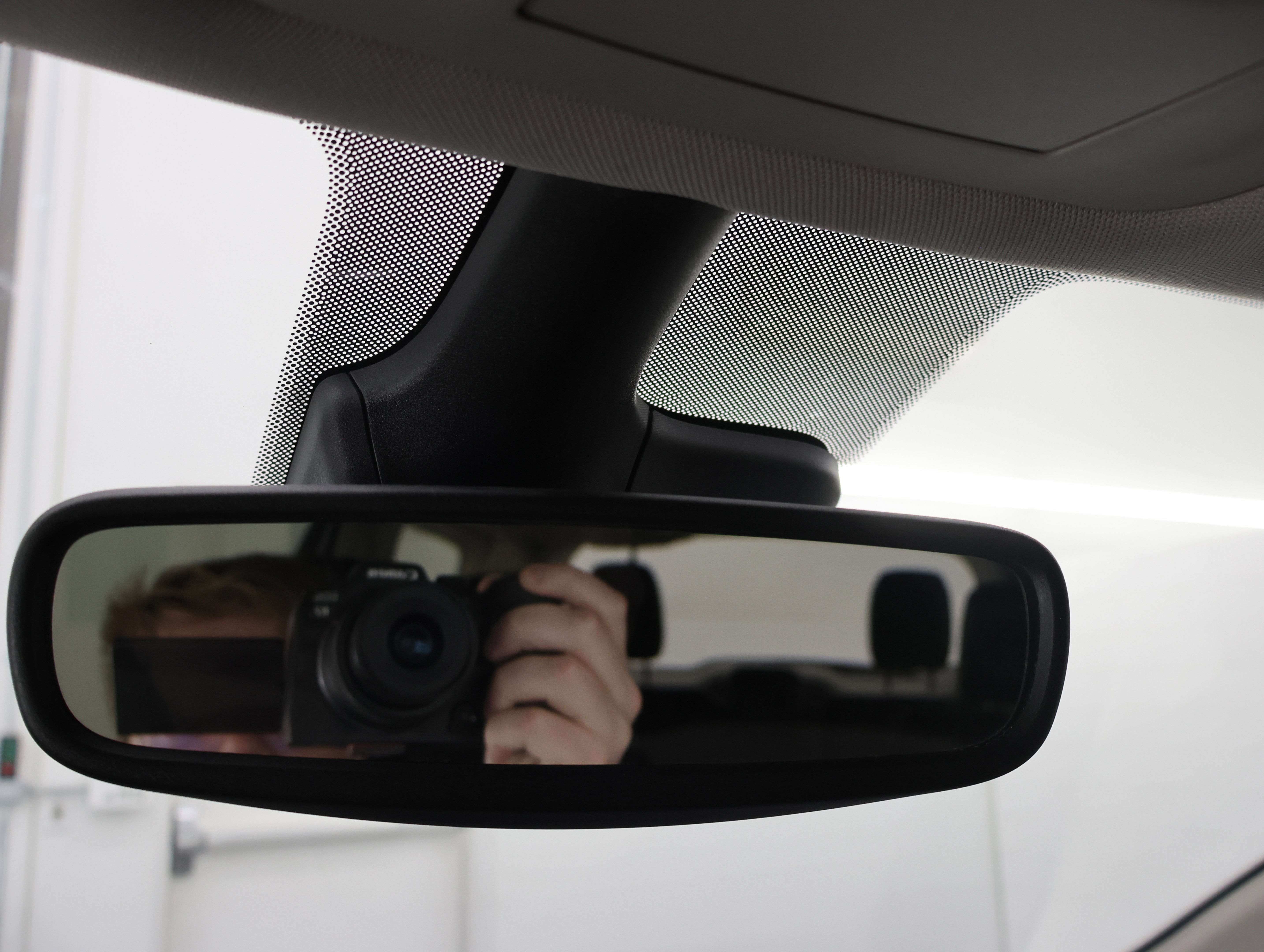 Used 2024 Chrysler Pacifica Touring-L FWD image 62