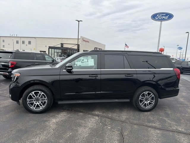 New 2026 Ford Expedition Max Active AWD/4WD image 2