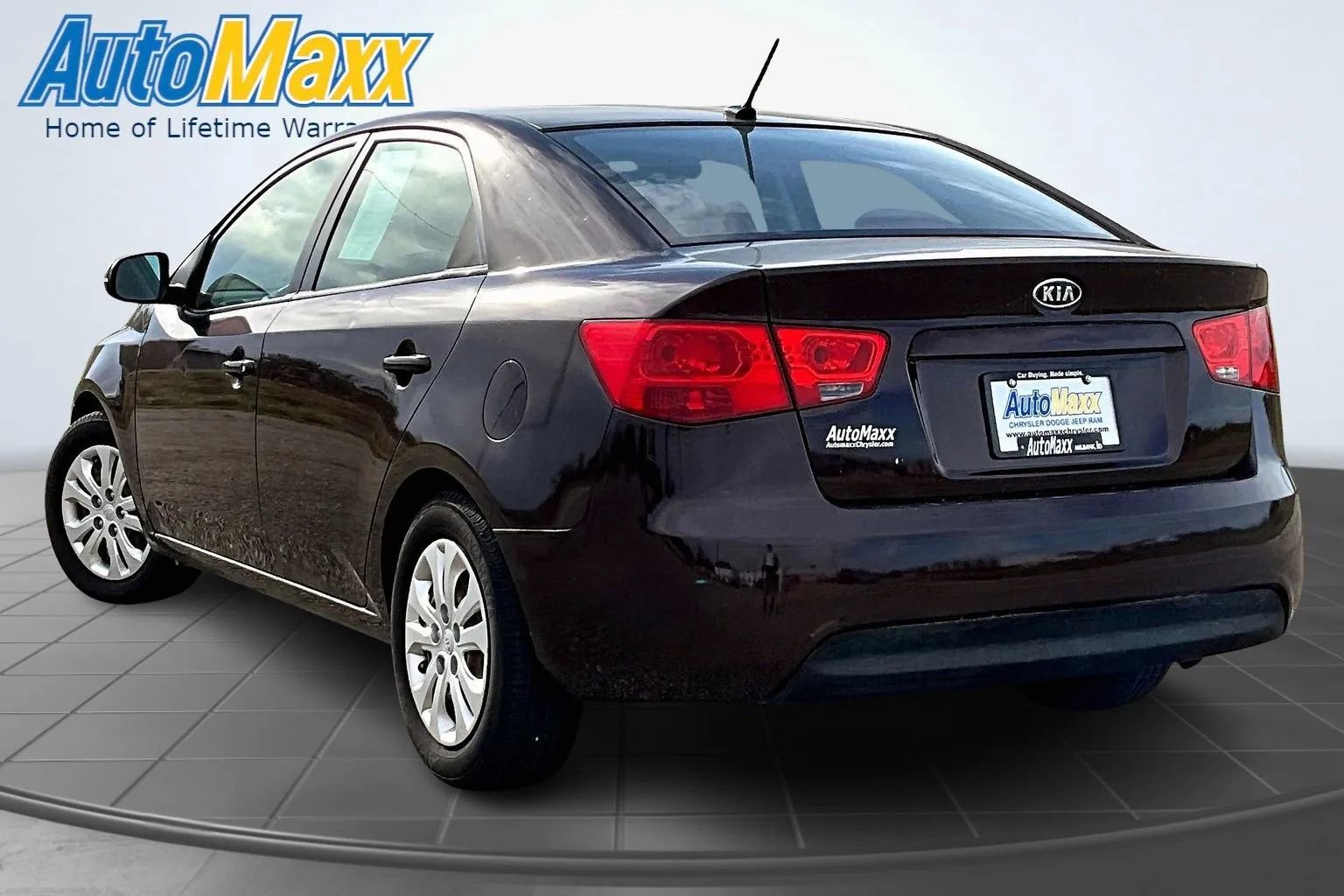 Used 2011 Kia Forte EX FWD image 4