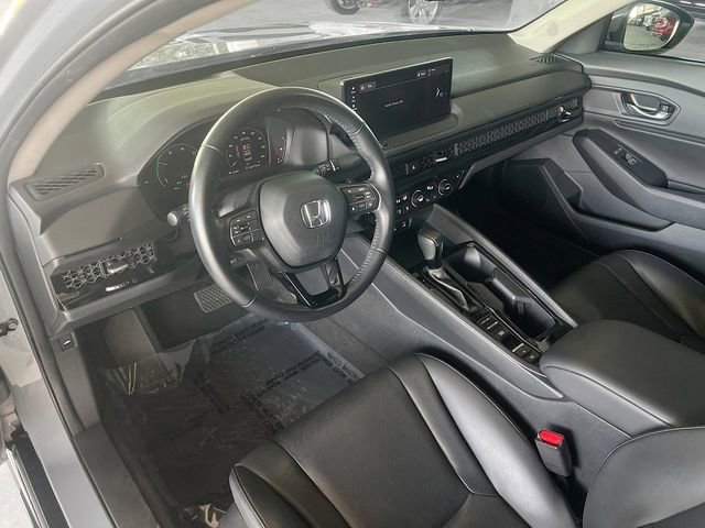 Used 2023 Honda Accord EX-L image 11