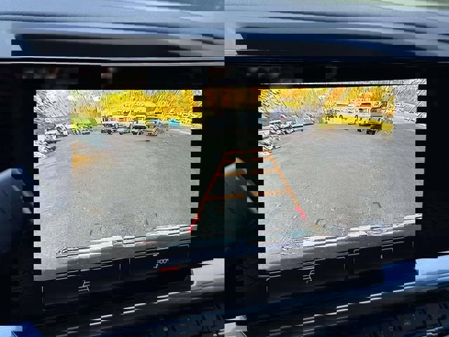 New 2026 GMC Sierra 1500 SLE image 13