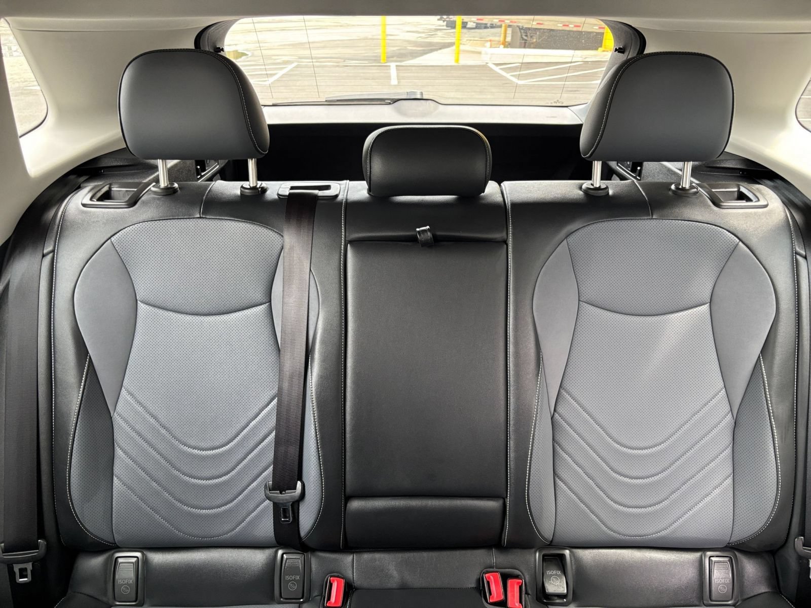 Used 2026 Volkswagen Tiguan SE AWD/4WD image 36