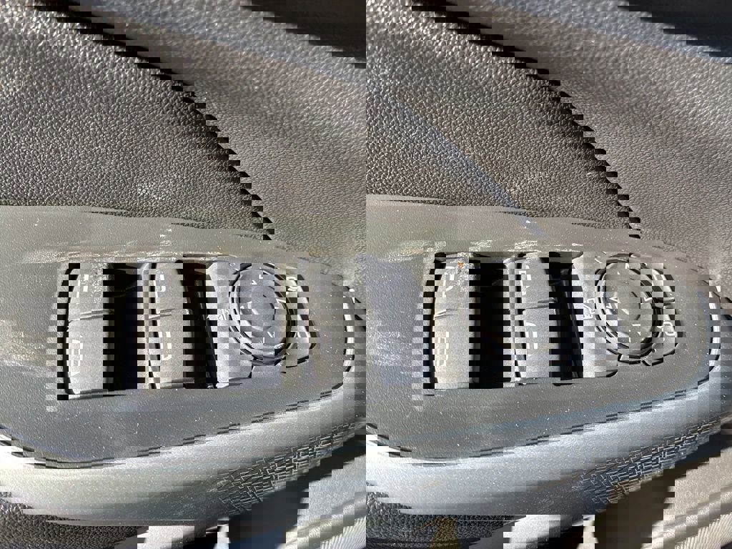 New 2026 Chevrolet Trax LS w/ LS Convenience Package image 21