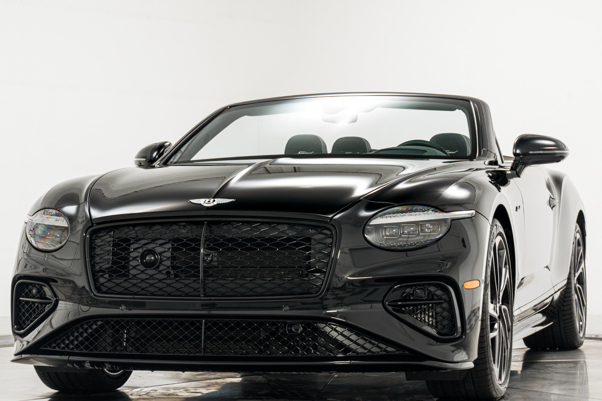 Used 2025 Bentley Continental GT Speed image 5