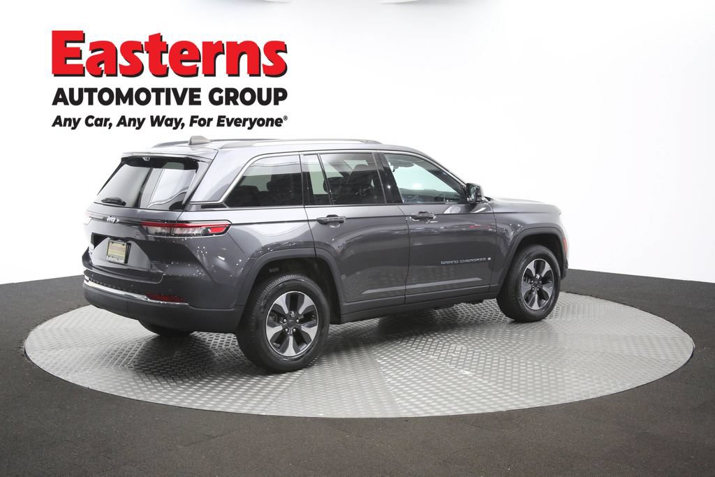 Used 2022 Jeep Grand Cherokee Limited 4xe w/ Luxury Tech Group II AWD/4WD image 46