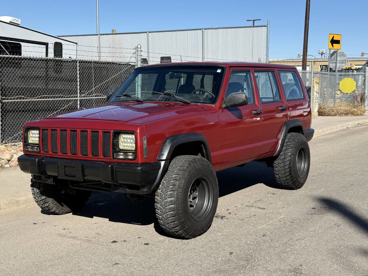 Used 1999 Jeep Cherokee SE