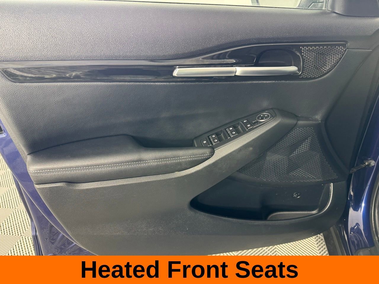 Used 2023 Kia Seltos S w/ Navigation Package image 9