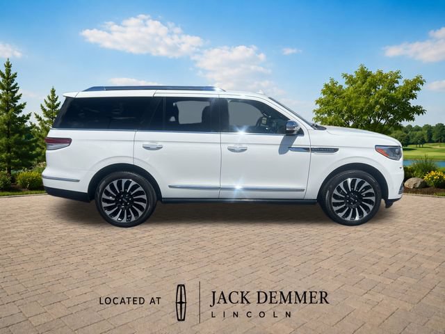 Certified 2023 Lincoln Navigator Black Label AWD/4WD image 9