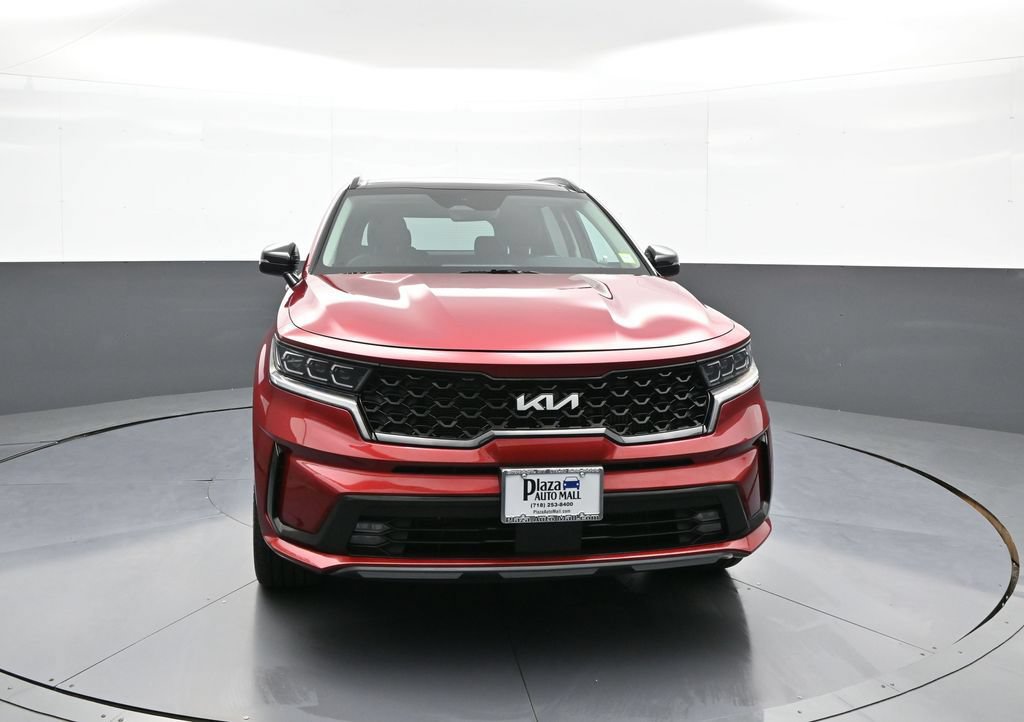 Certified 2023 Kia Sorento SX AWD/4WD image 2