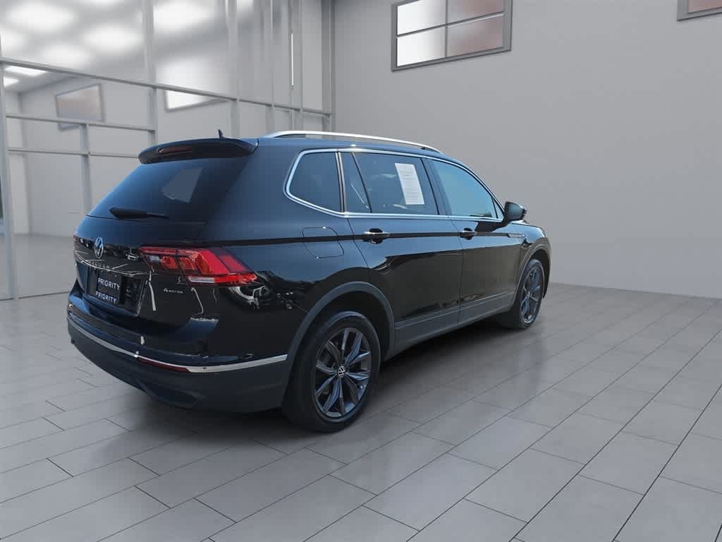 Used 2022 Volkswagen Tiguan SE AWD/4WD image 9