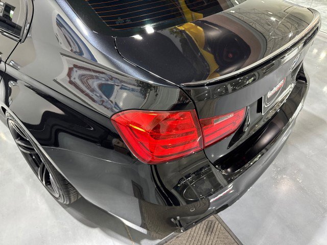 Used 2015 BMW M3 RWD image 31