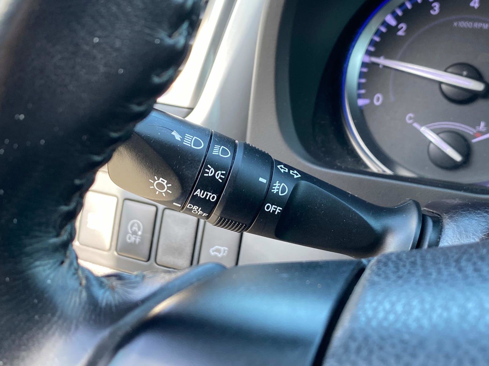 Used 2019 Toyota Highlander XLE image 20