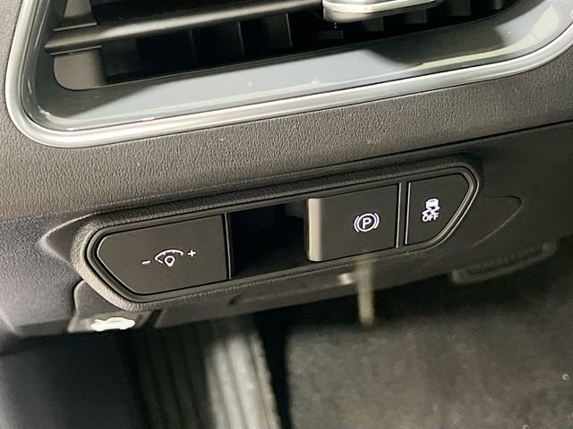 New 2025 Kia K4 GT-Line image 10