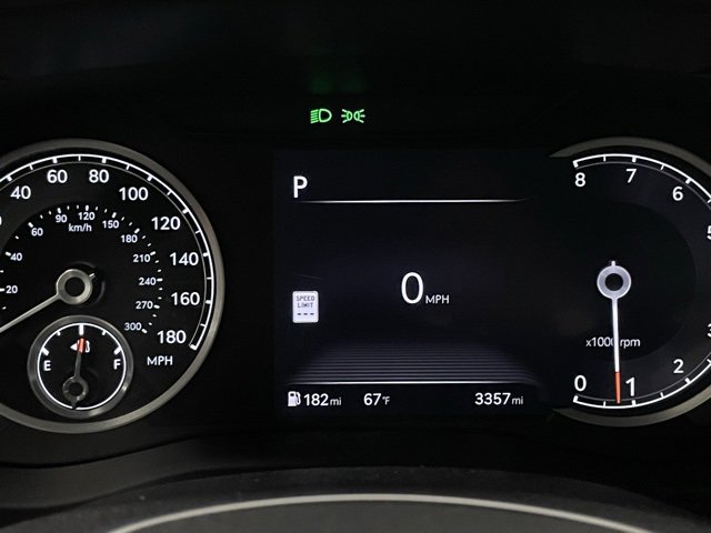 New 2025 Genesis G70 2.5T image 16