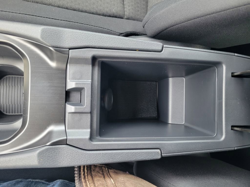 New 2026 Nissan Kicks S image 26