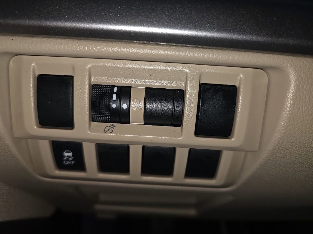 Used 2016 Subaru Outback 2.5i Premium w/ Protection Package #1 image 14