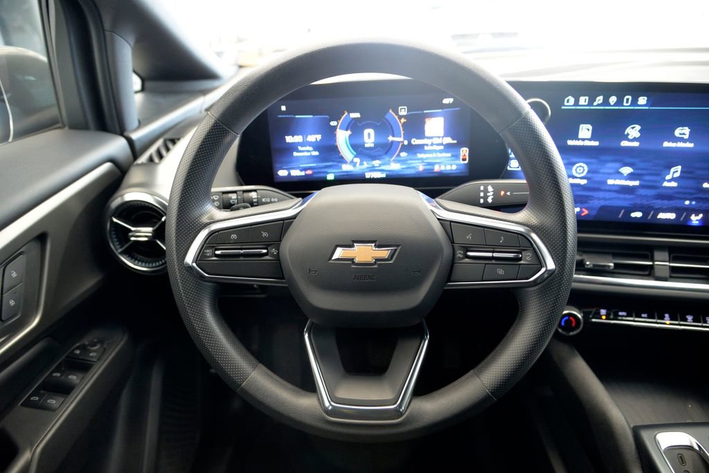 Certified 2025 Chevrolet Equinox EV LT image 18