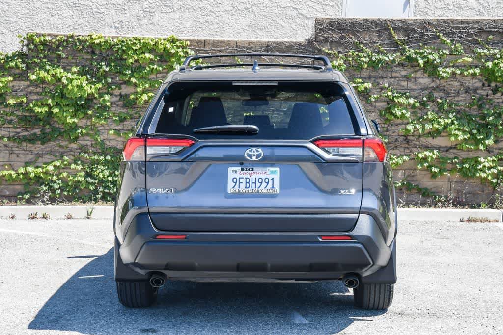 Used 2023 Toyota RAV4 XLE w/ Convenience Package FWD image 8