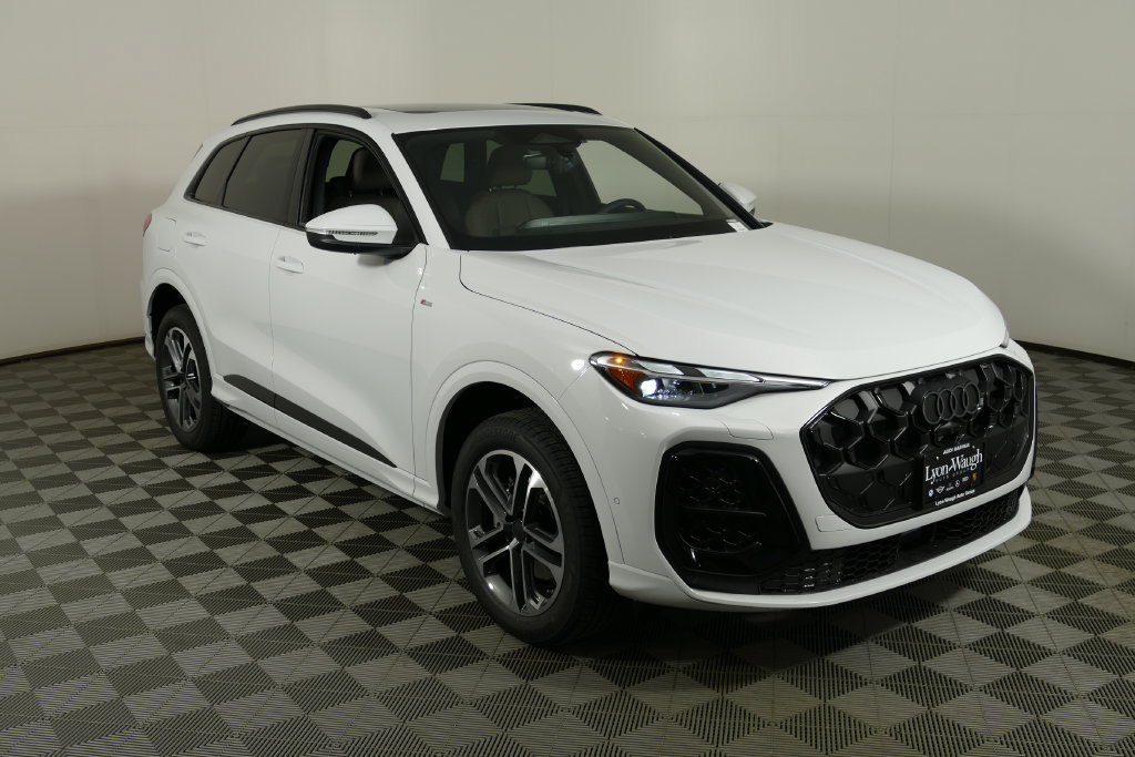 New 2026 Audi Q5 2.0T AWD/4WD image 1