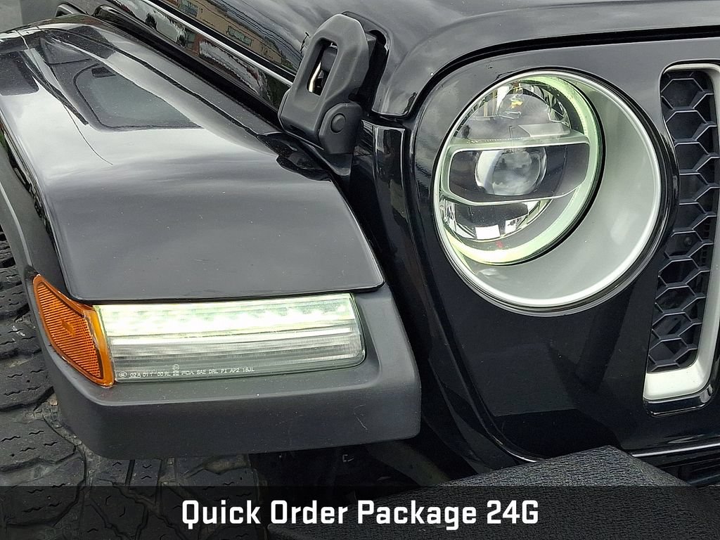 Used 2020 Jeep Gladiator Overland AWD/4WD image 10
