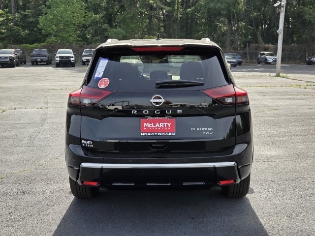New 2026 Nissan Rogue Platinum w/ Platinum Premium Package AWD/4WD image 4