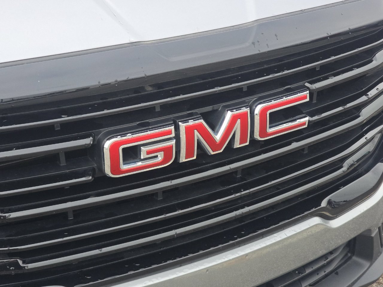 Certified 2024 GMC Terrain SLE w/ Driver Convenience Package FWD image 31