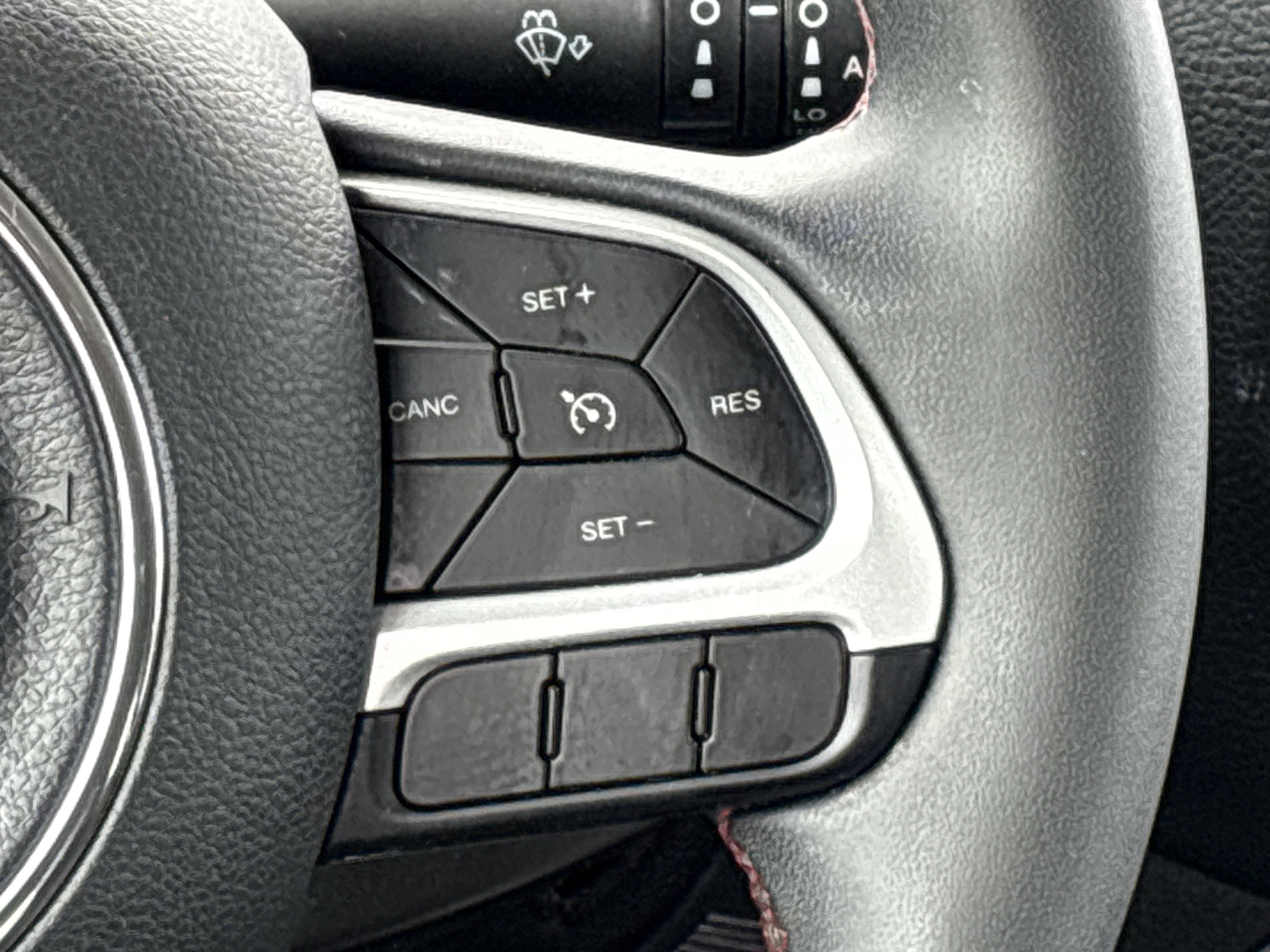 Certified 2023 Jeep Renegade Trailhawk AWD/4WD image 22