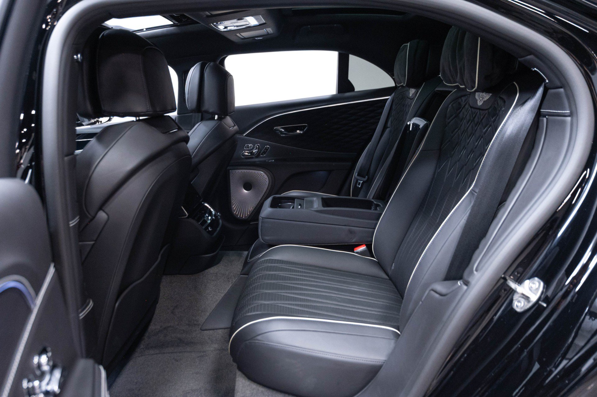 Used 2020 Bentley Flying Spur W12 AWD/4WD image 59