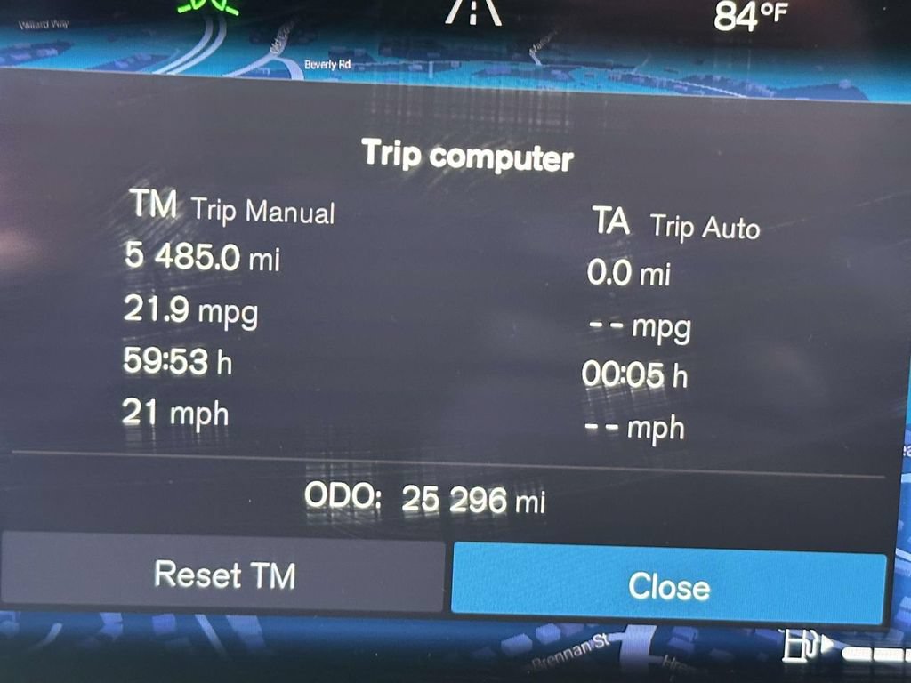 Used 2022 Volvo XC60 B5 Momentum w/ Climate Package AWD/4WD image 38