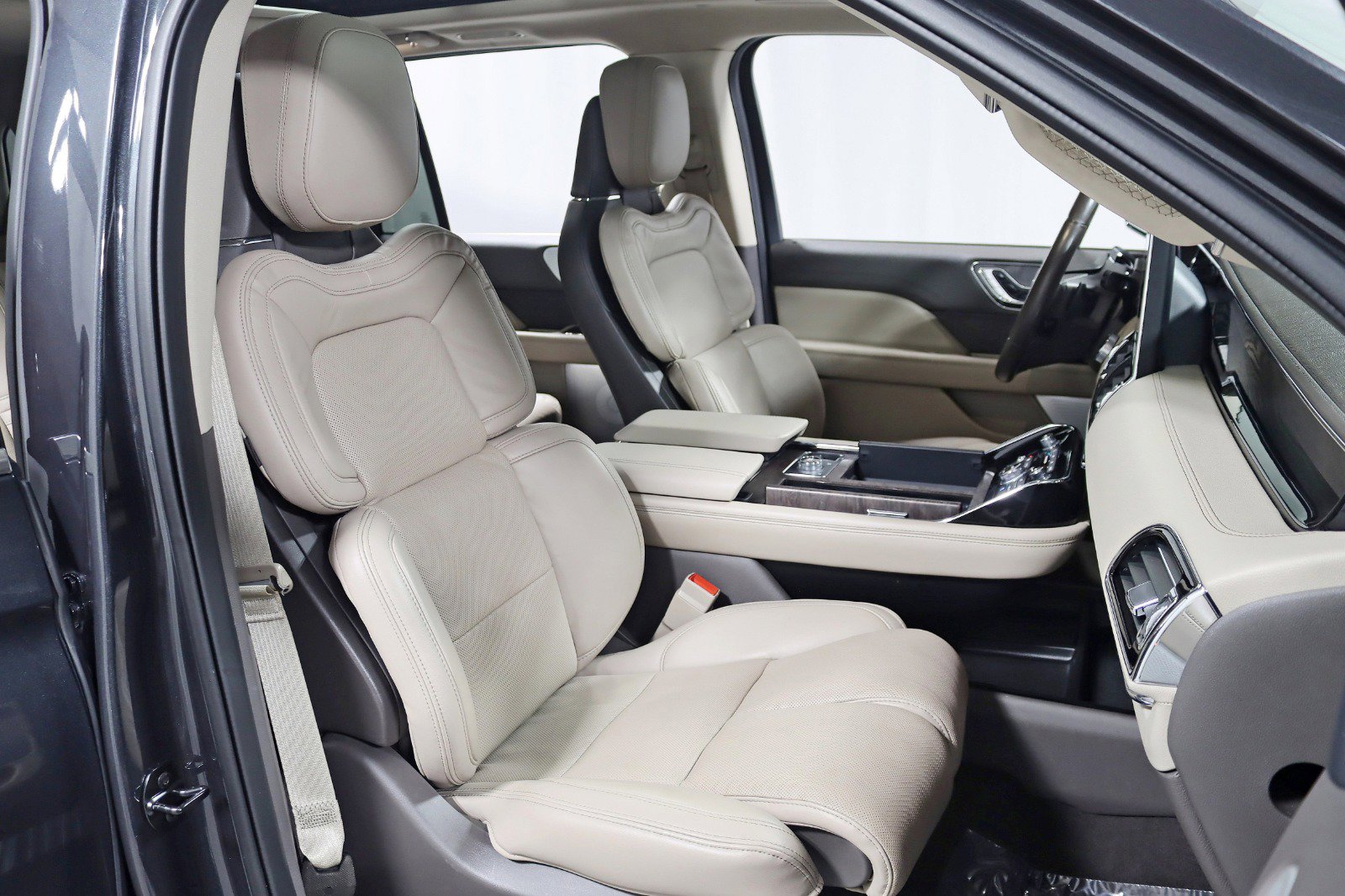 Used 2022 Lincoln Navigator L Reserve image 33