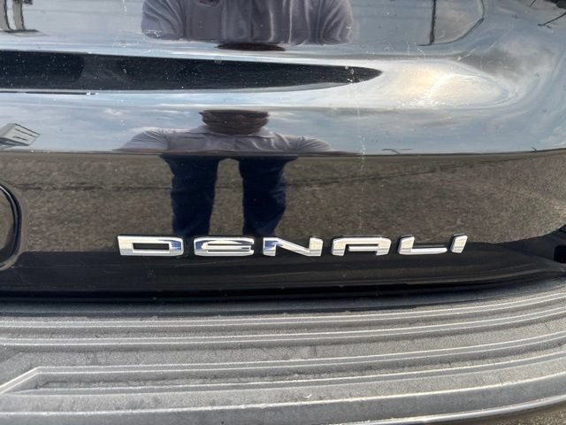 Used 2021 GMC Yukon XL Denali AWD/4WD image 7