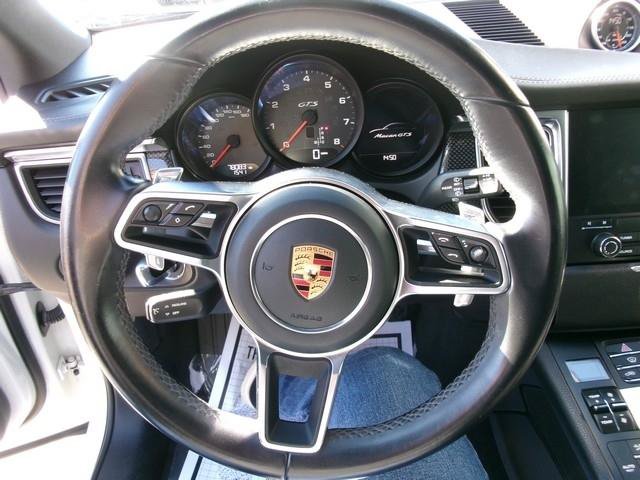 Used 2018 Porsche Macan GTS AWD/4WD image 11