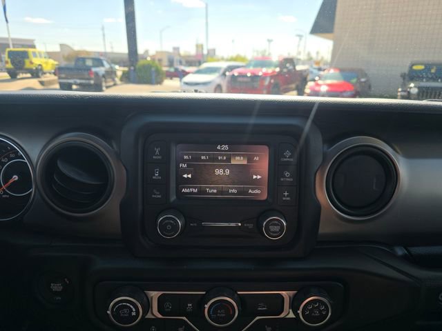 Used 2020 Jeep Gladiator Sport w/ Quick Order Package 24S AWD/4WD image 16