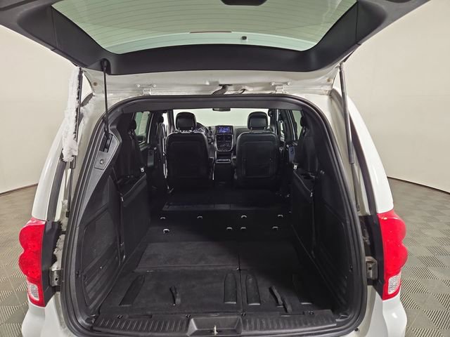 Used 2019 Dodge Grand Caravan GT image 27