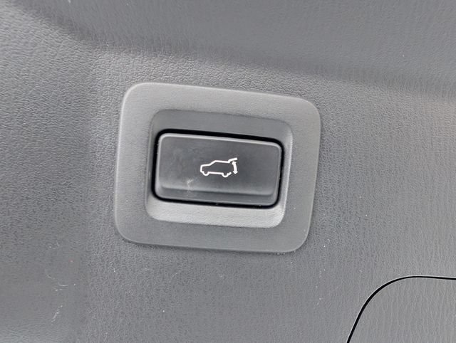 Used 2016 MAZDA CX-9 Touring FWD image 11