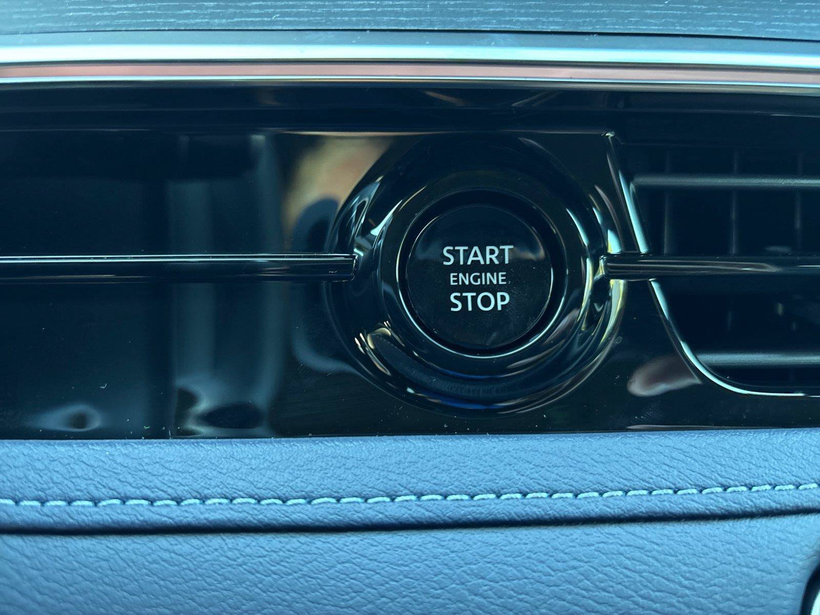New 2027 INFINITI QX80 Sensory AWD/4WD image 23