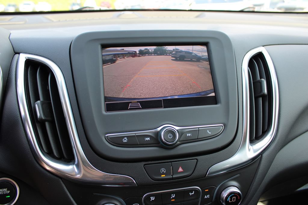 Used 2022 Chevrolet Equinox LT AWD/4WD image 19