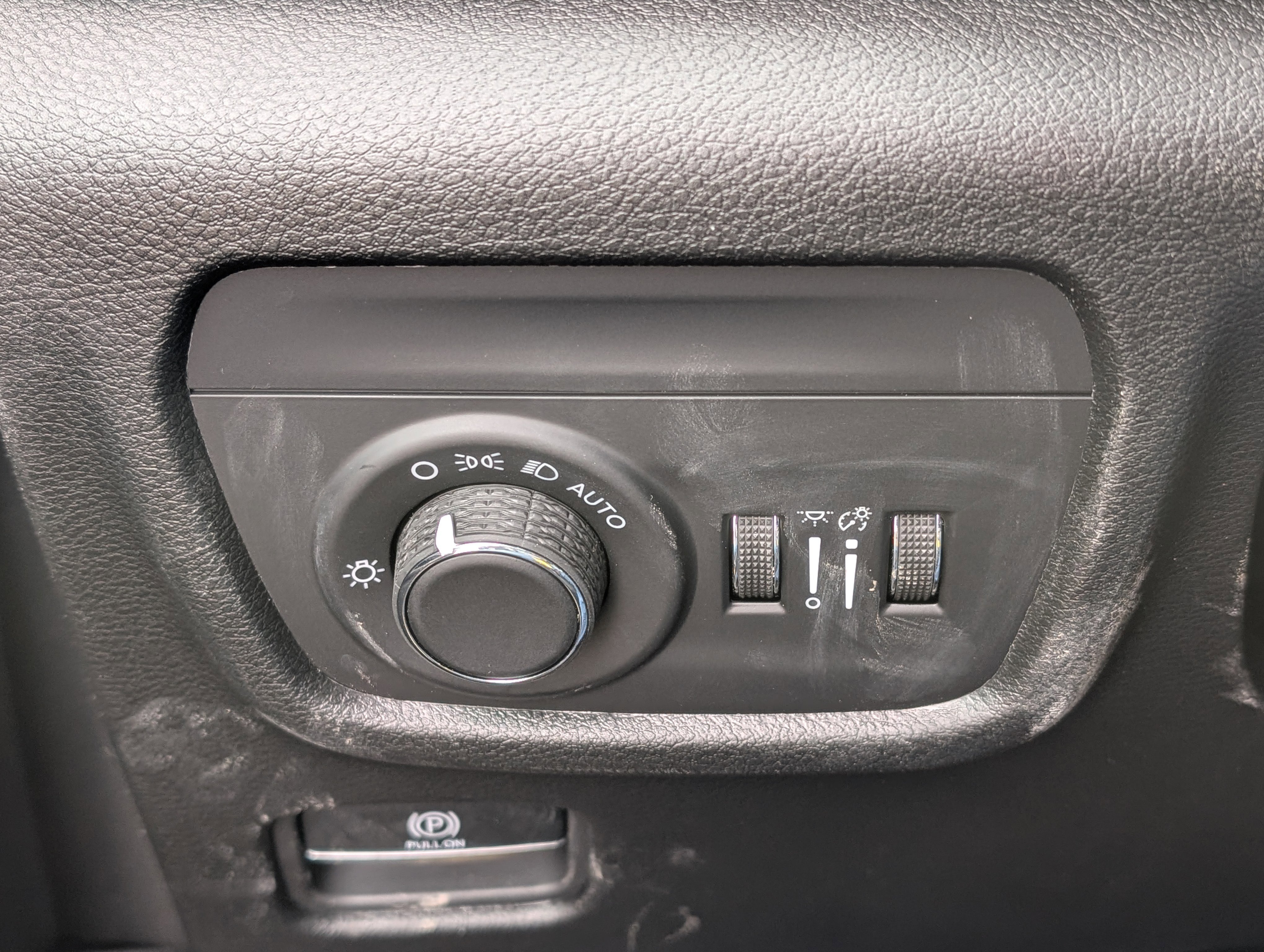 New 2026 Jeep Grand Cherokee Laredo X image 14