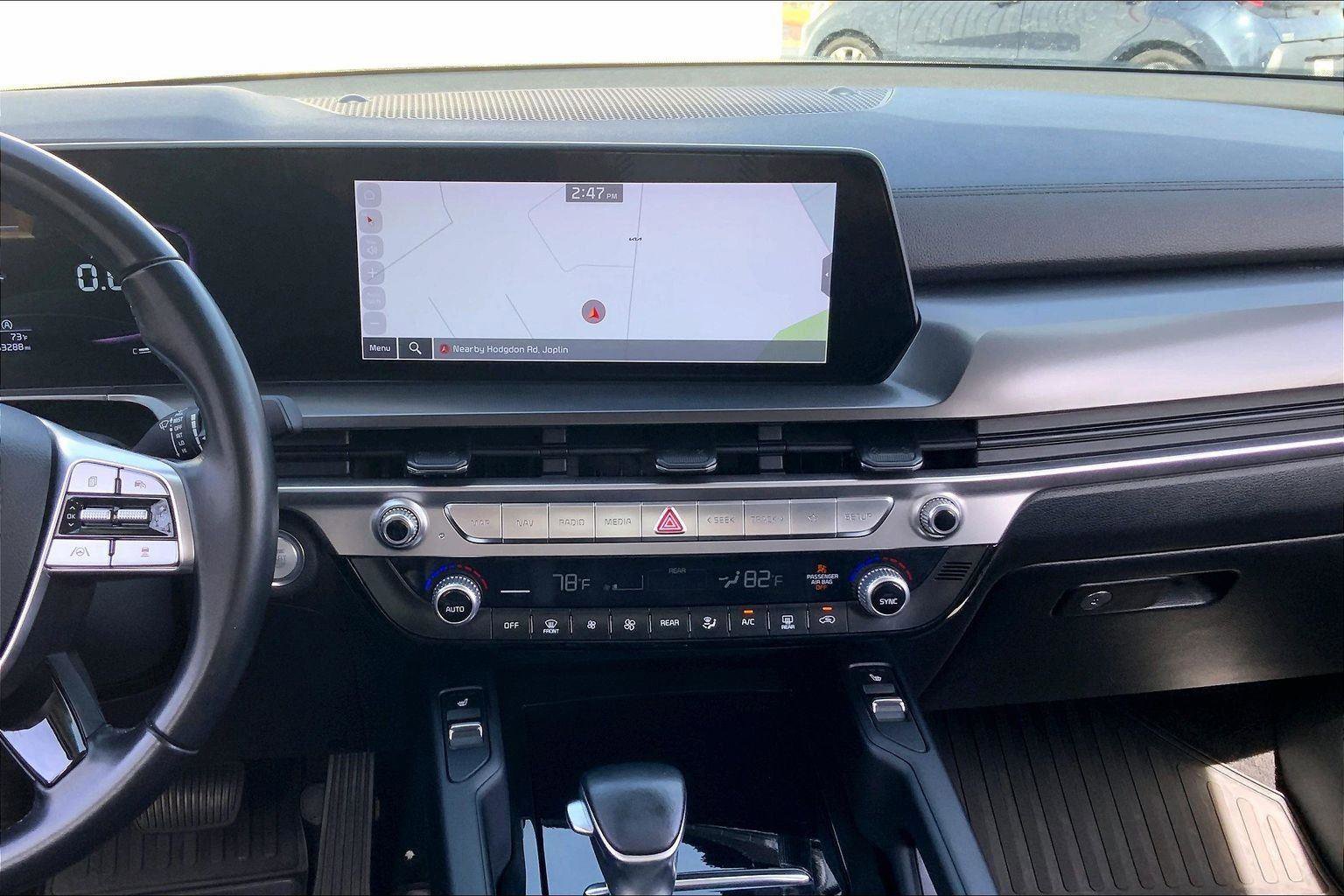 Used 2024 Kia Telluride S w/ S Sunroof Package image 6