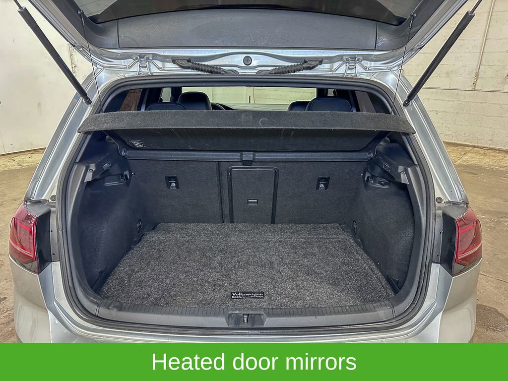 Used 2016 Volkswagen Golf 4-Door image 17