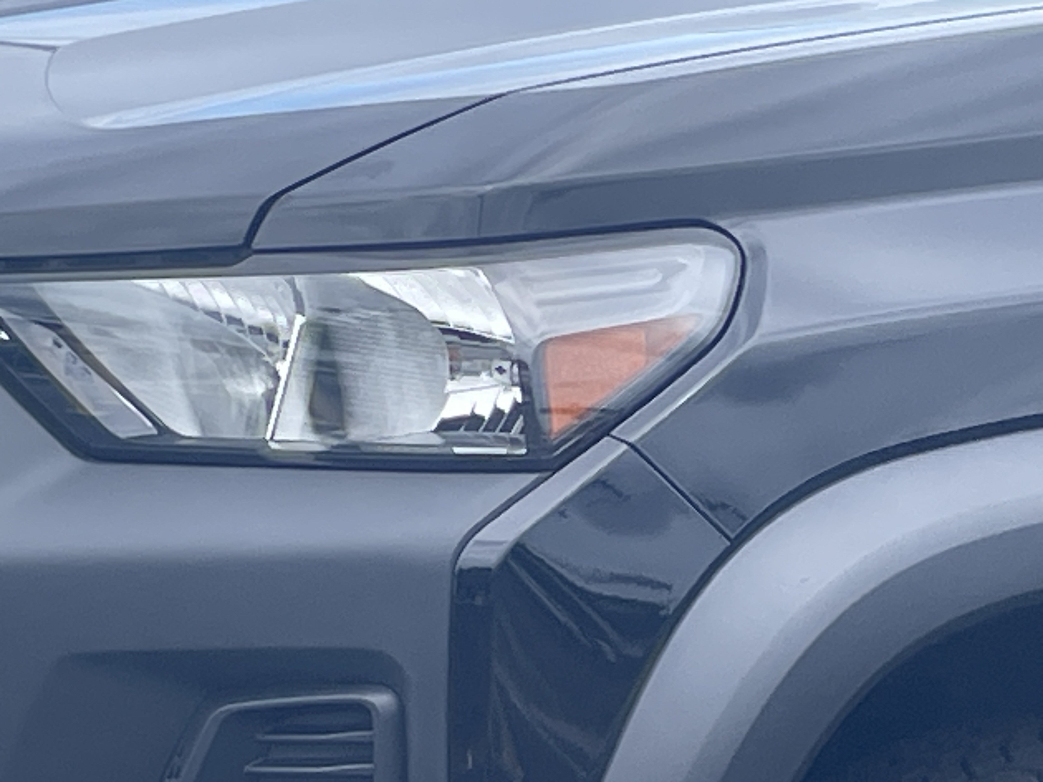 Used 2024 Chevrolet Colorado Trail Boss w/ LPO, Dark Essentials Package AWD/4WD image 6