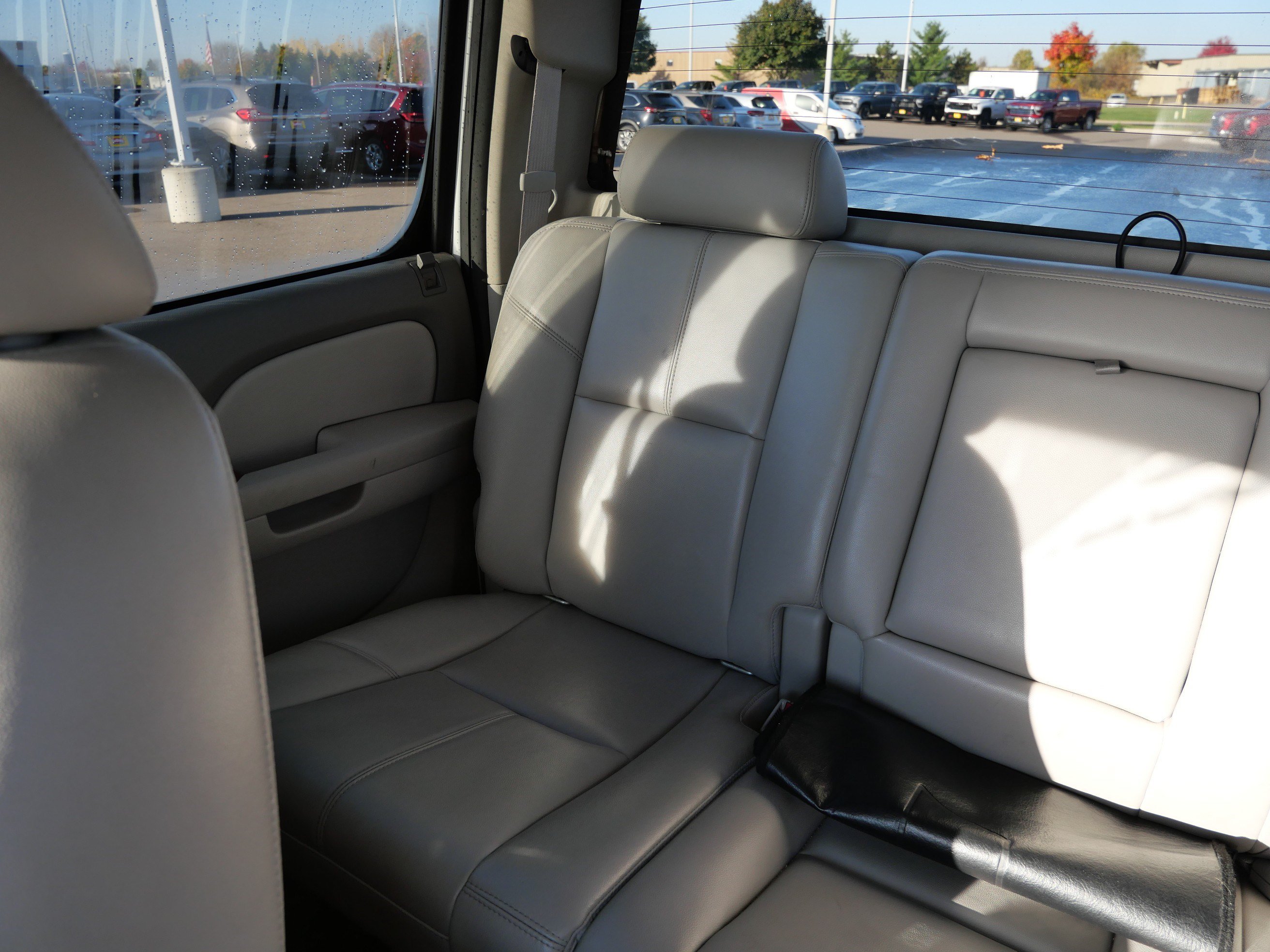Used 2011 Chevrolet Silverado 2500 LTZ w/ Snow Plow Prep Package AWD/4WD image 12
