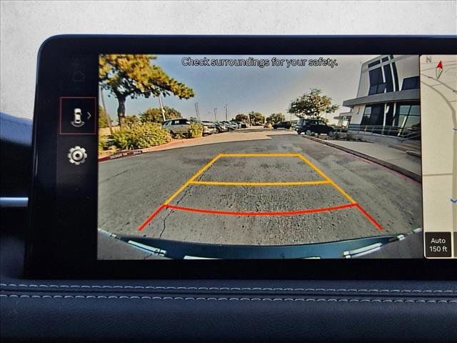 Used 2025 Genesis G70 2.5T image 15